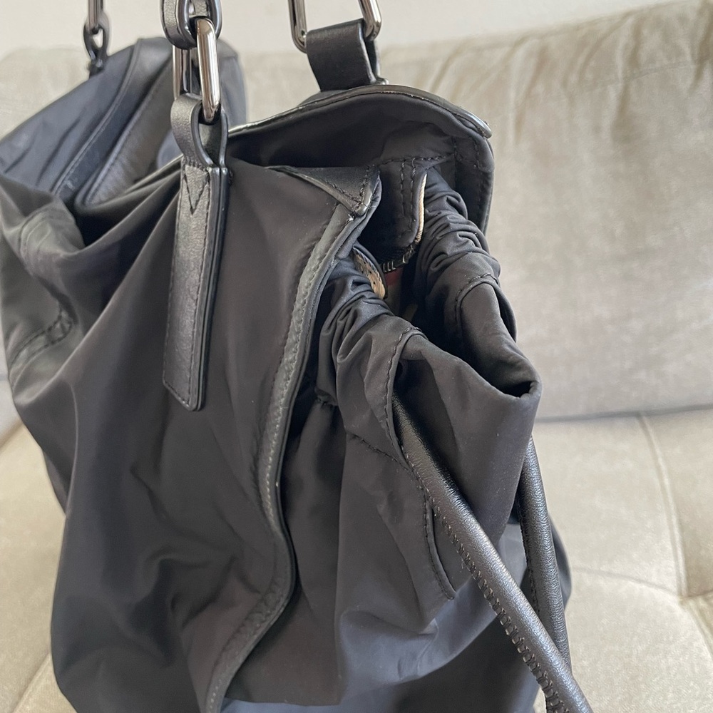 Burberry Black Nylon and Leather Buckleigh Tote - Picture 4 of 11